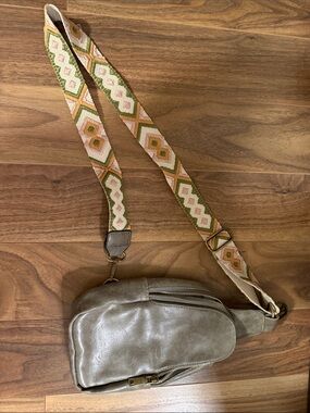 Neutral Gray Crossbody Sling Bag with Patterned Strap